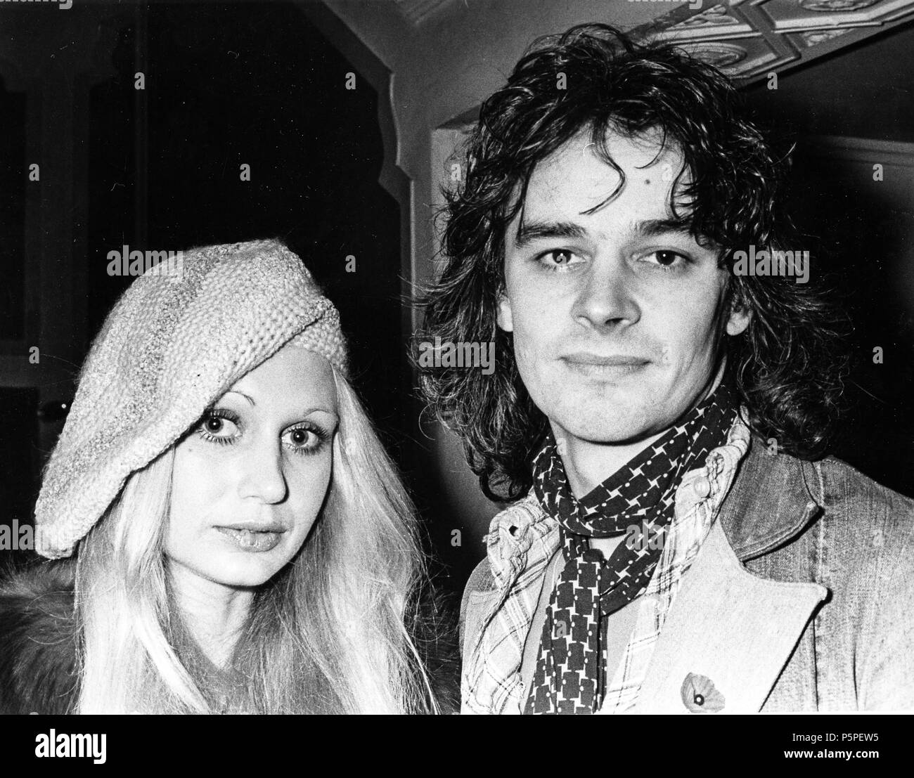 colin blunstone with his girlfriend, 1975 Stock Photo - Alamy