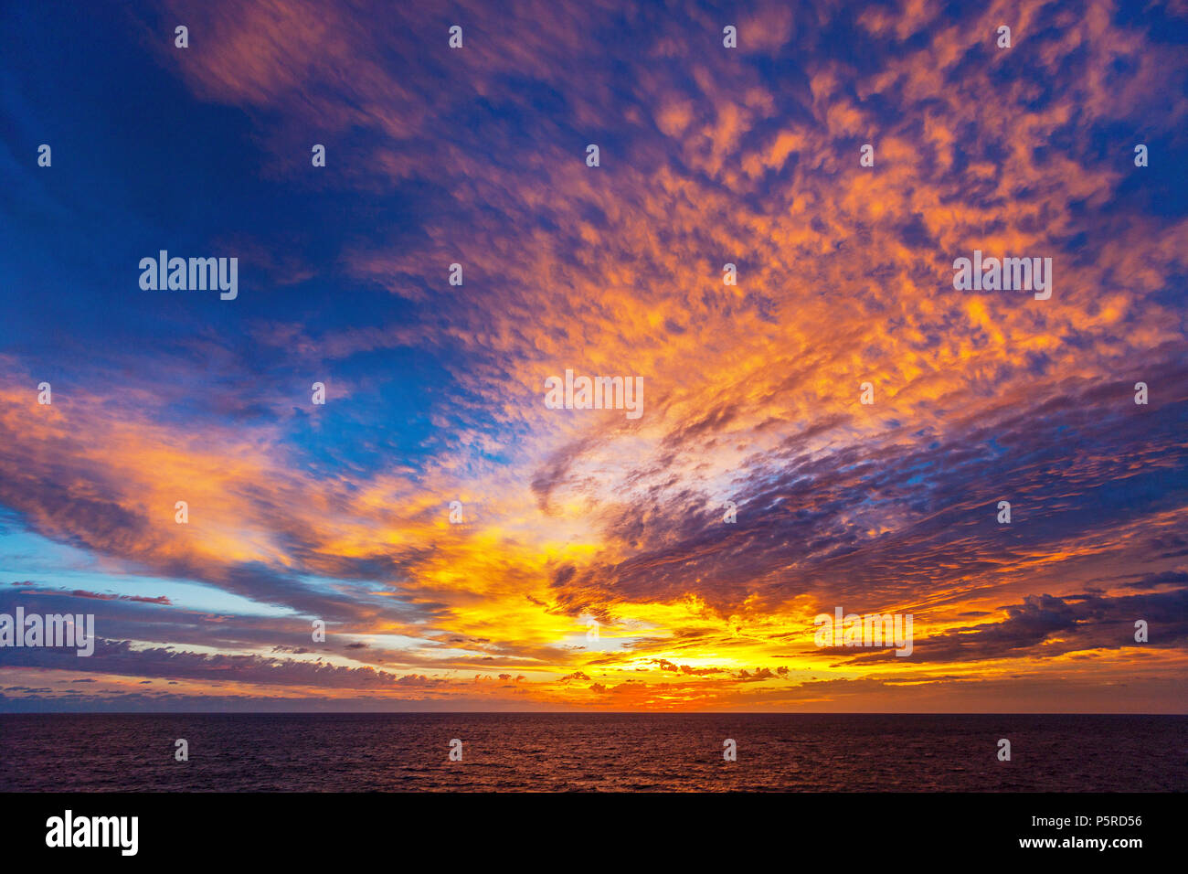 Picturesque sunrise over the Atlantic ocean, panoramic view of the ...