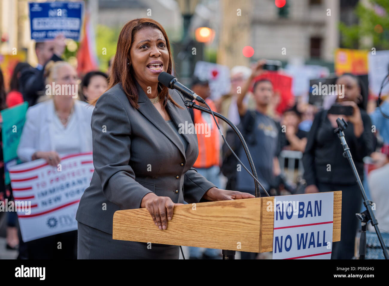 New York, United States. 26th June, 2018. New York City Public Advocate Letitia James - Over a thousand New Yorkers and immigration rights community organizations gathered at Foley Square in lower Manhattan on June 26, 2018, to rally against the Supreme Court decision announced this morning to uphold the Muslim Ban. The Asian American Federation is calling on its member agencies, advocates and community leaders, allies, and elected officials to stand together in solidarity. Credit: Erik McGregor/Pacific Press/Alamy Live News Stock Photo