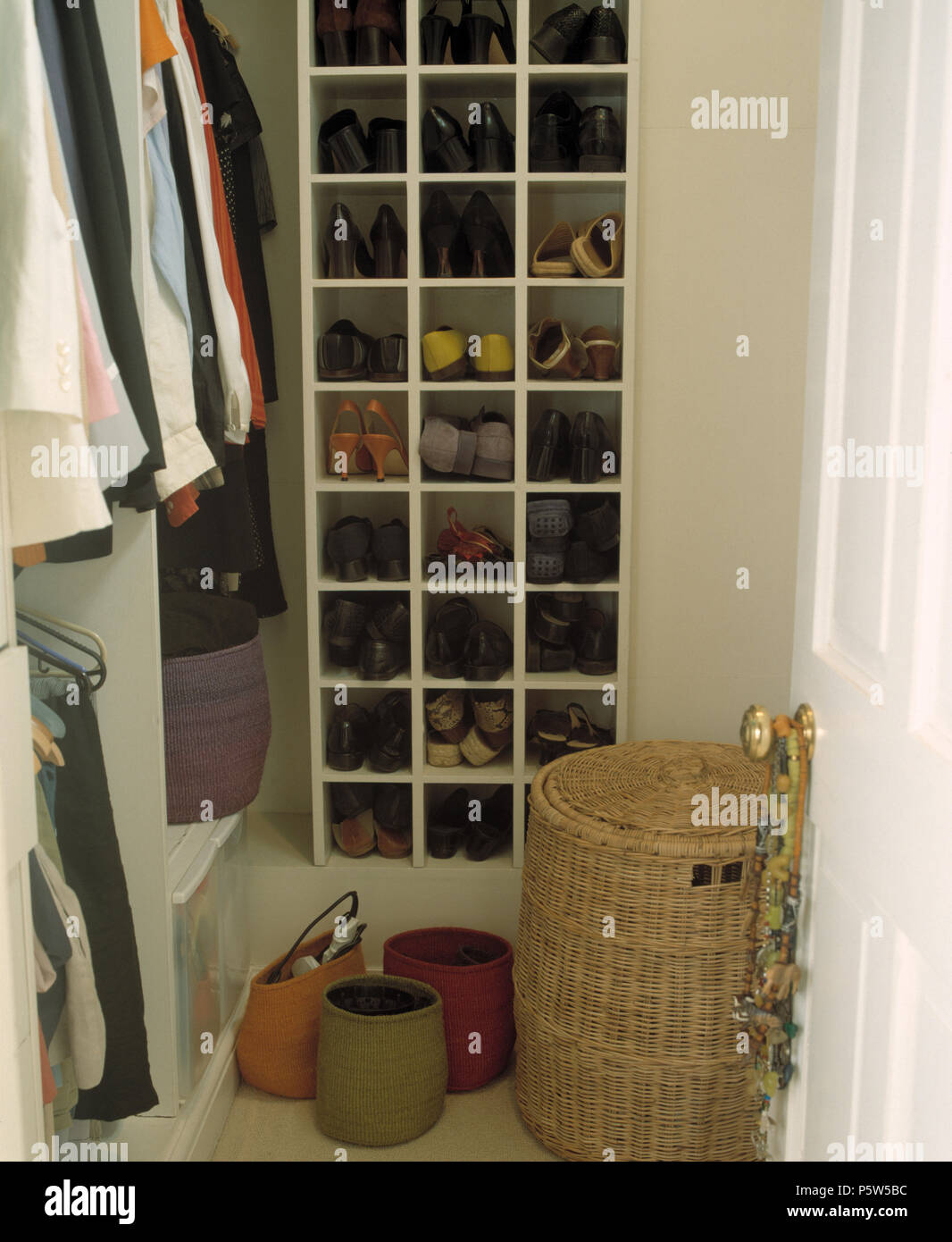 Wicker Linen Basket And Cube Shelving Storiing Shoes In Walk In