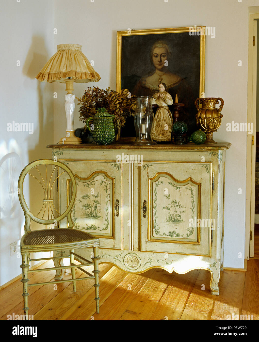 vintage doll lamp