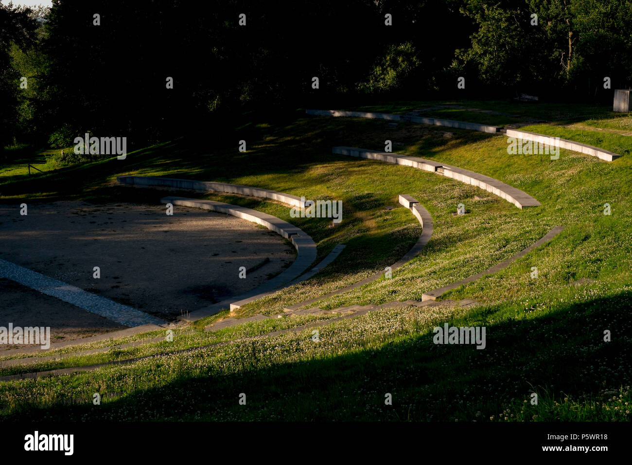 Seating at amphitheatre hi-res stock photography and images - Alamy