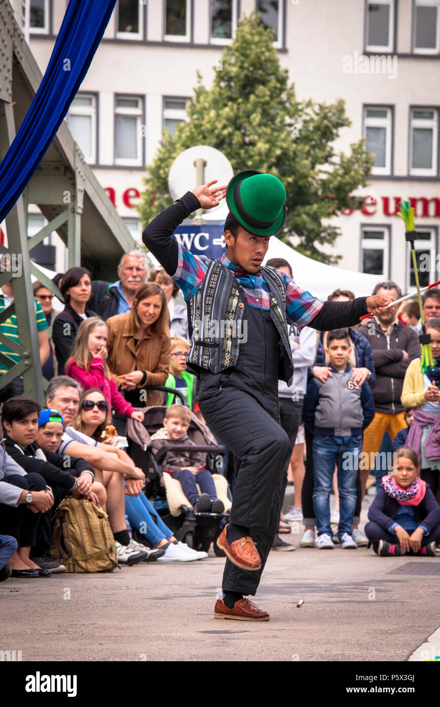 artists of the compagnie Fliegenwerk at the Midsummer Festival at the Chocolate Museum in the Rheinau harbor, Cologne, Germany  Artisten der Compagnie Stock Photo