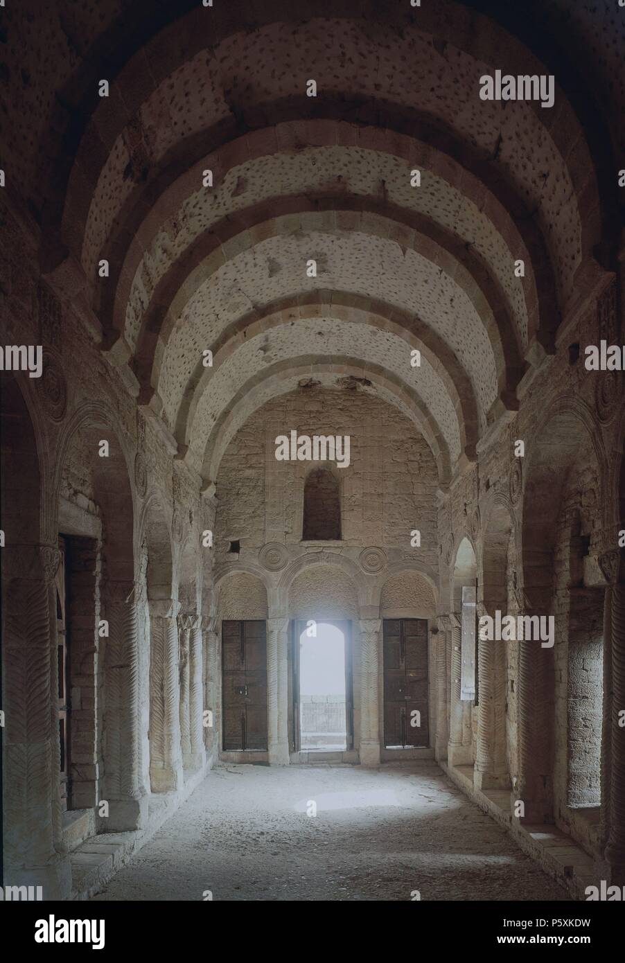 PLANTA SUPERIOR DE LA IGLESIA DE SANTA MARIA DEL NARANCO ORIGINARIO PALACIO DEL REY RAMIRO DEL PLANTA SUPERIOR DE LA IGLESIA DE SANTA MARIA DEL NARANCO ORIGINARIO PALACIO DEL REY RAMIRO DEL