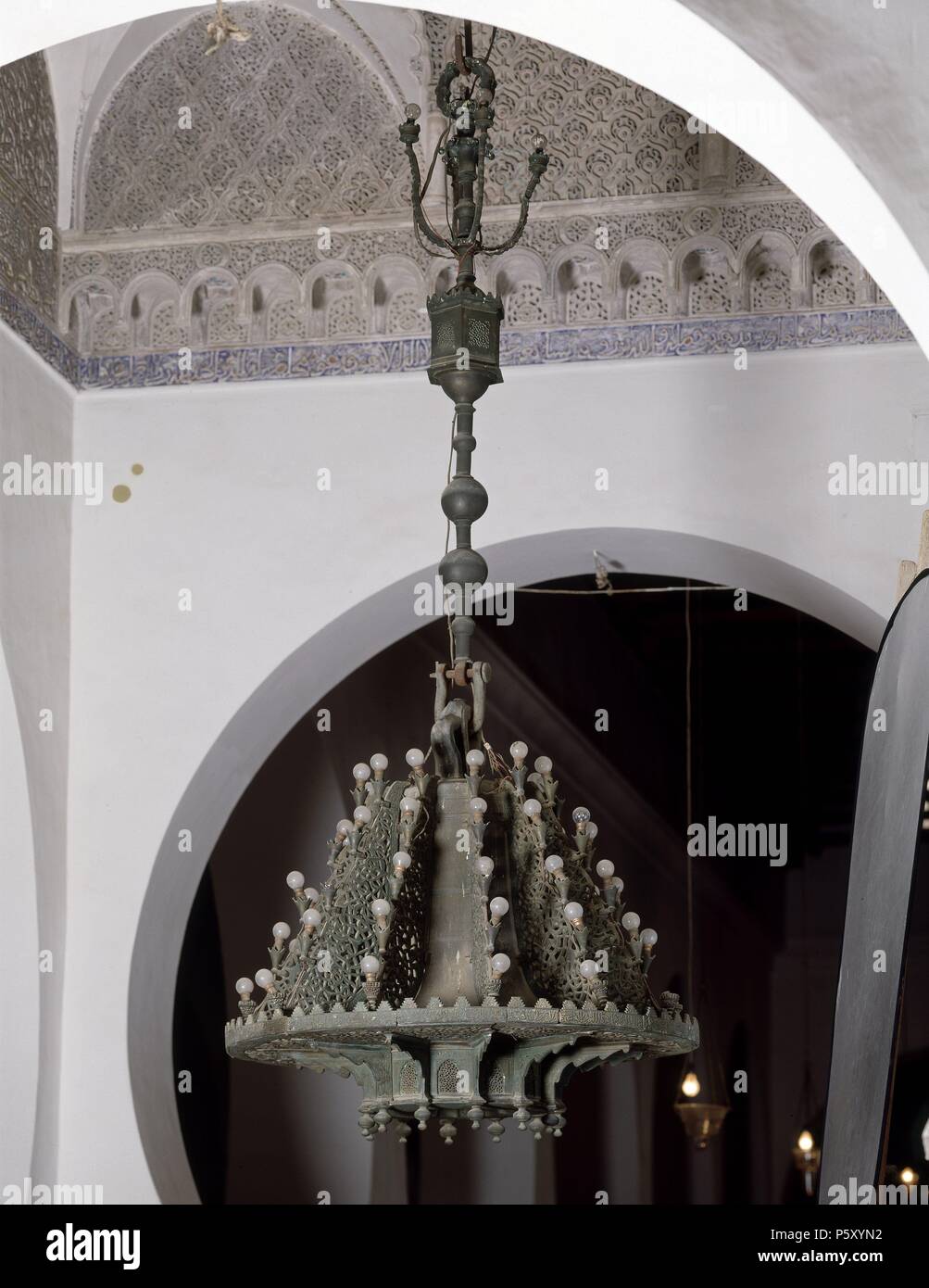 Lampara de techo hi-res stock photography and images - Alamy