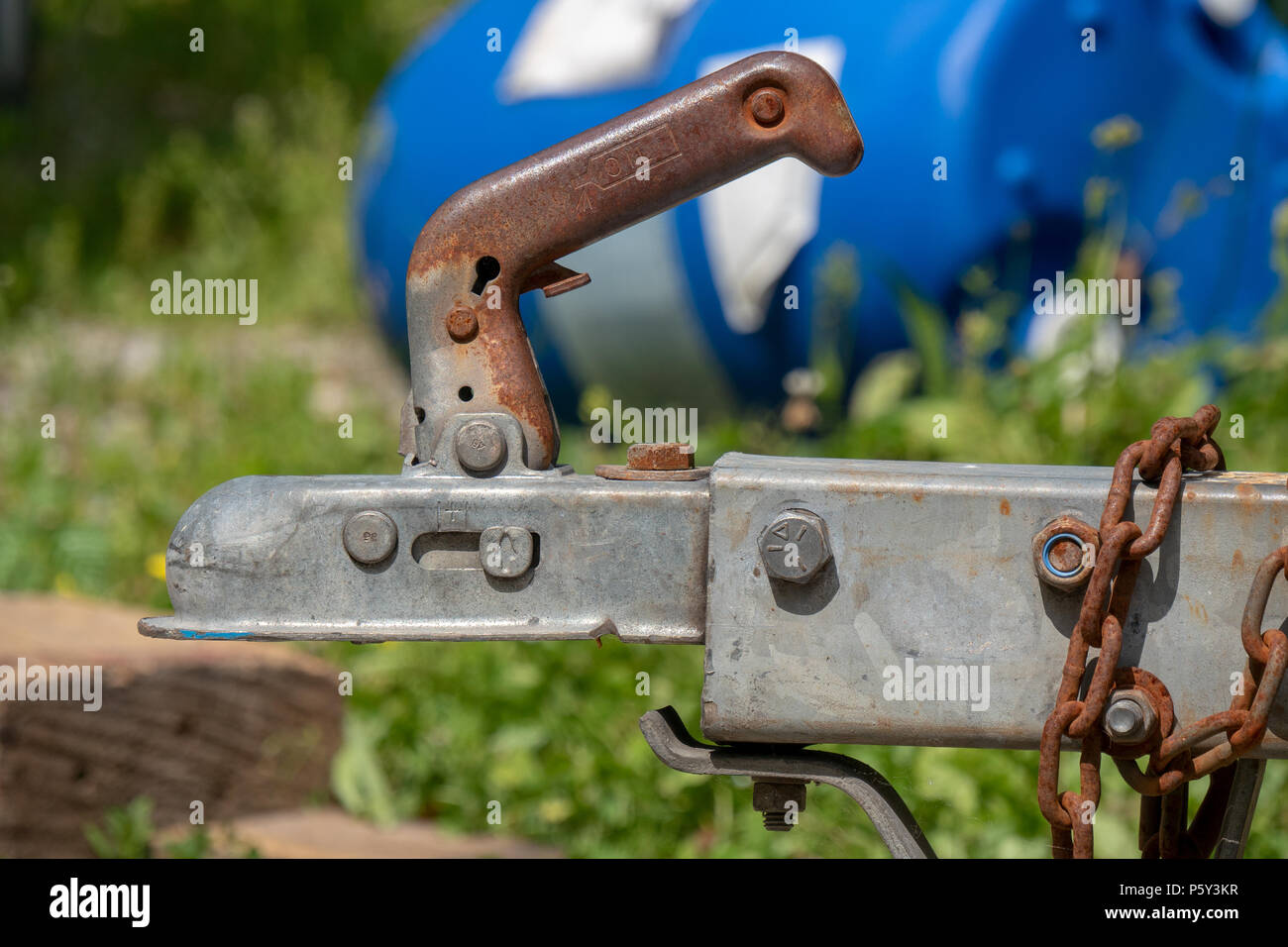 Truck boat hitch hires stock photography and images Alamy