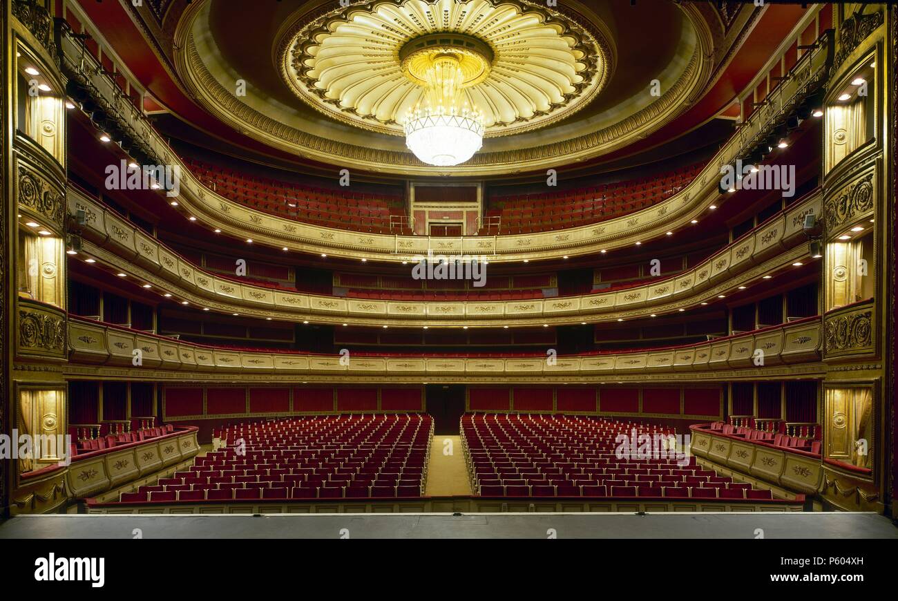 Teatro de La Zarzuela (light opera & musicals) in Madrid, Spain Stock Photo  - Alamy