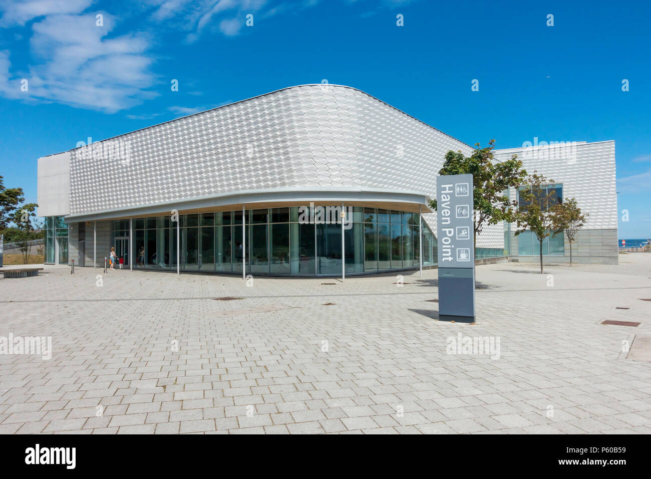 Swimming pool gym hires stock photography and images Alamy