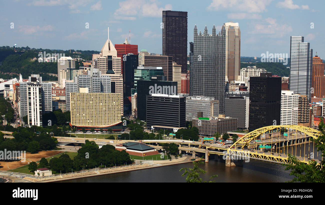 An aerial of the Pittsburgh, Pennsylvania skyline Stock Photo