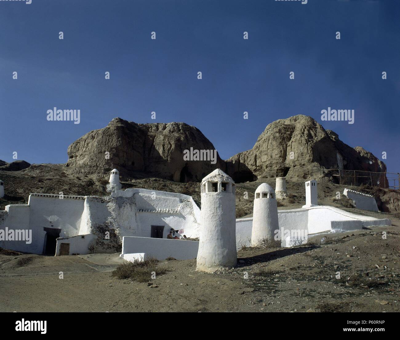 Barrio De Santiago Casas Escavadas En La Roca Location Exterior Guadix Granada Spain Stock Photo Alamy