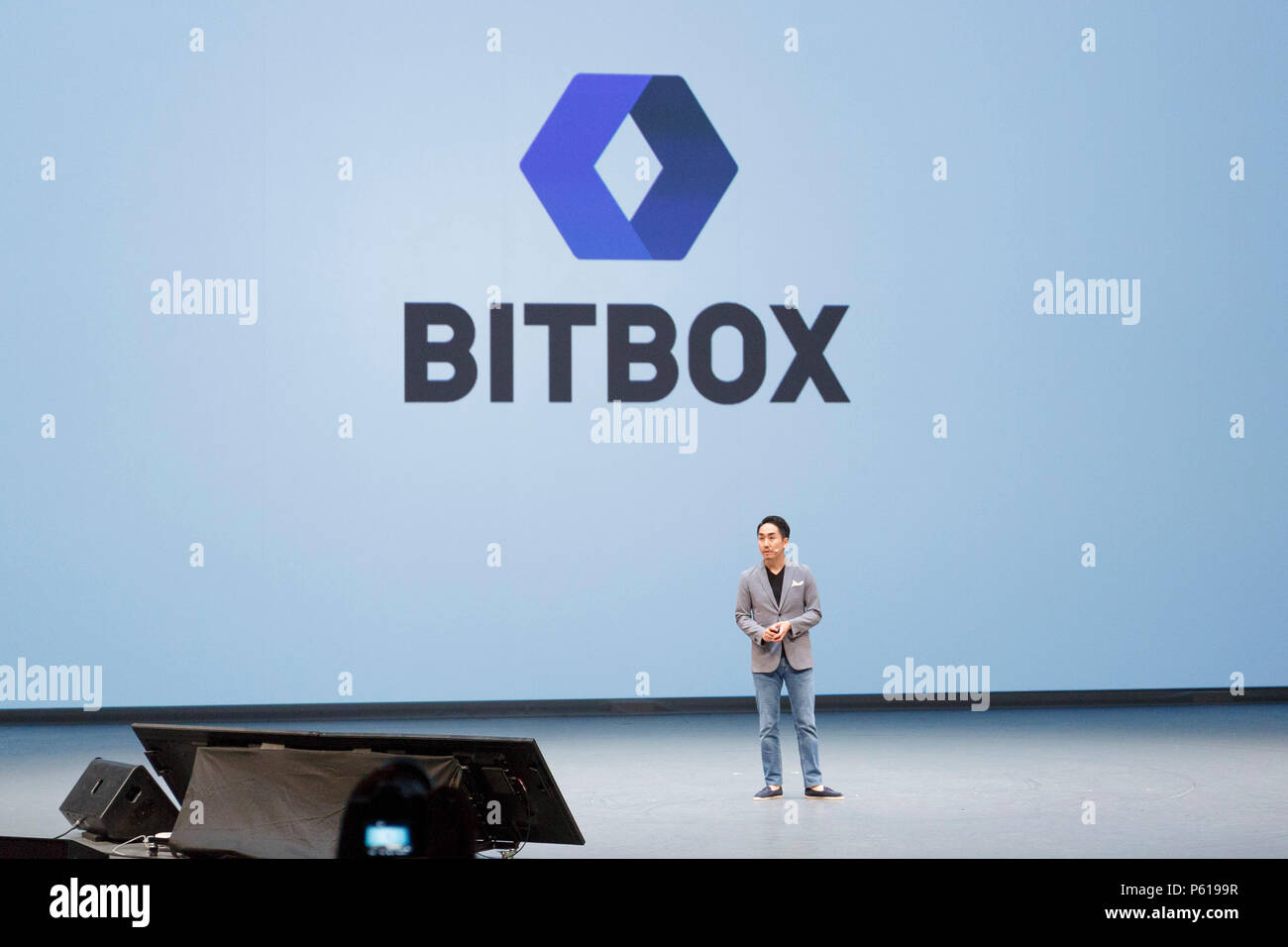 Bitbox hi-res stock photography and images - Alamy