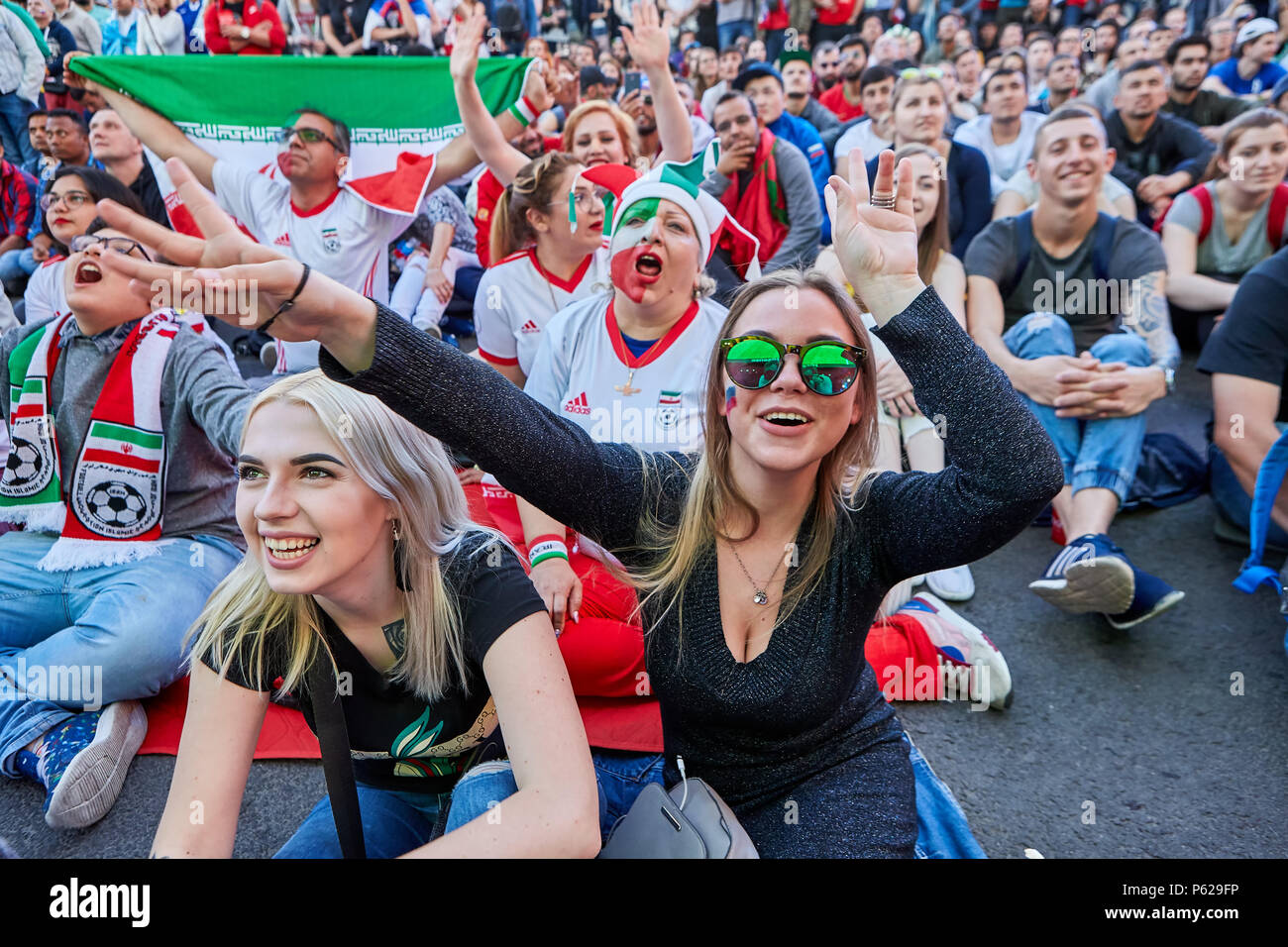 Yoshlar porno galereyasi Yetuk anal porno yaqin planda