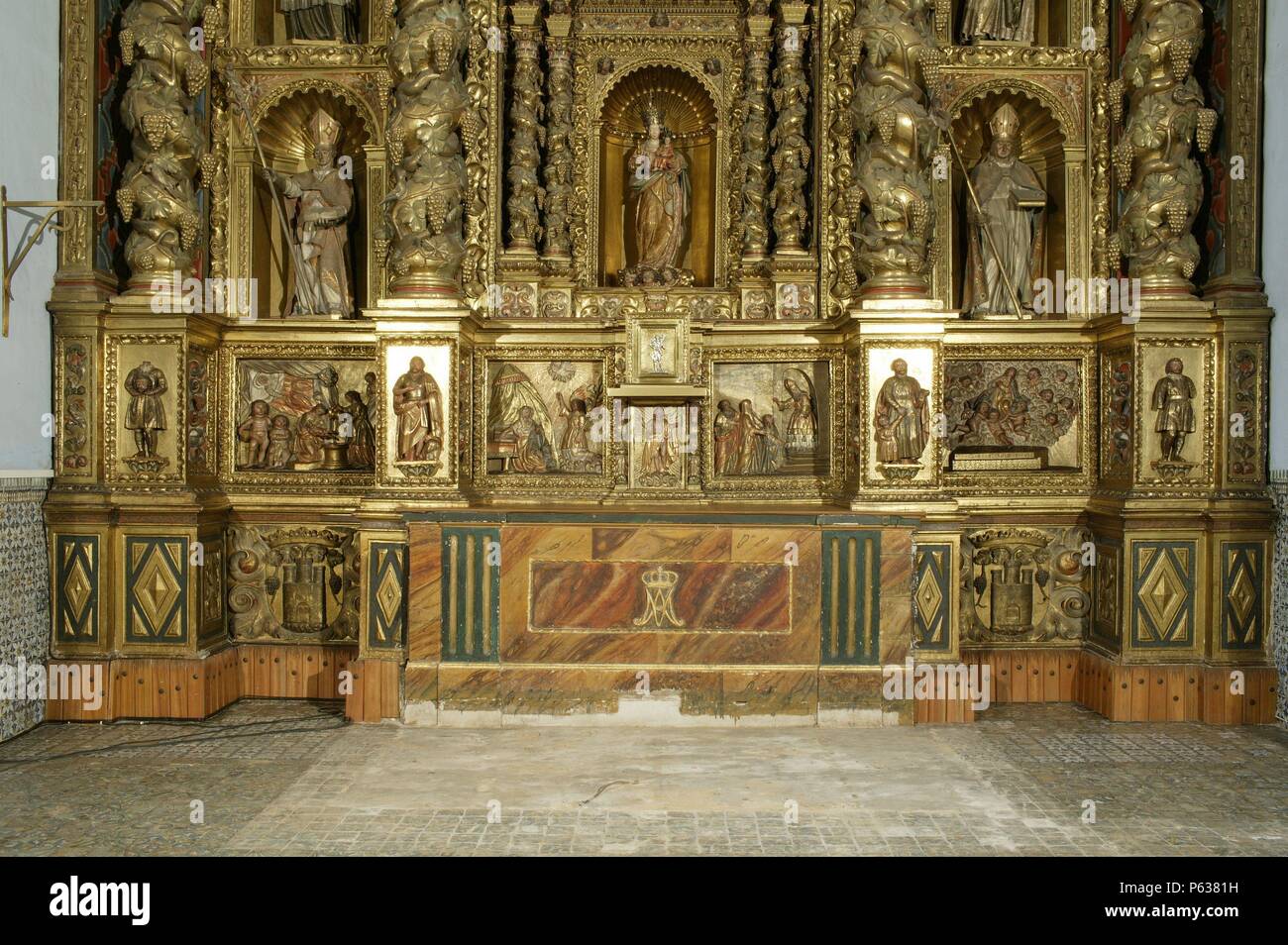 Virgen del río hi-res stock photography and images - Alamy