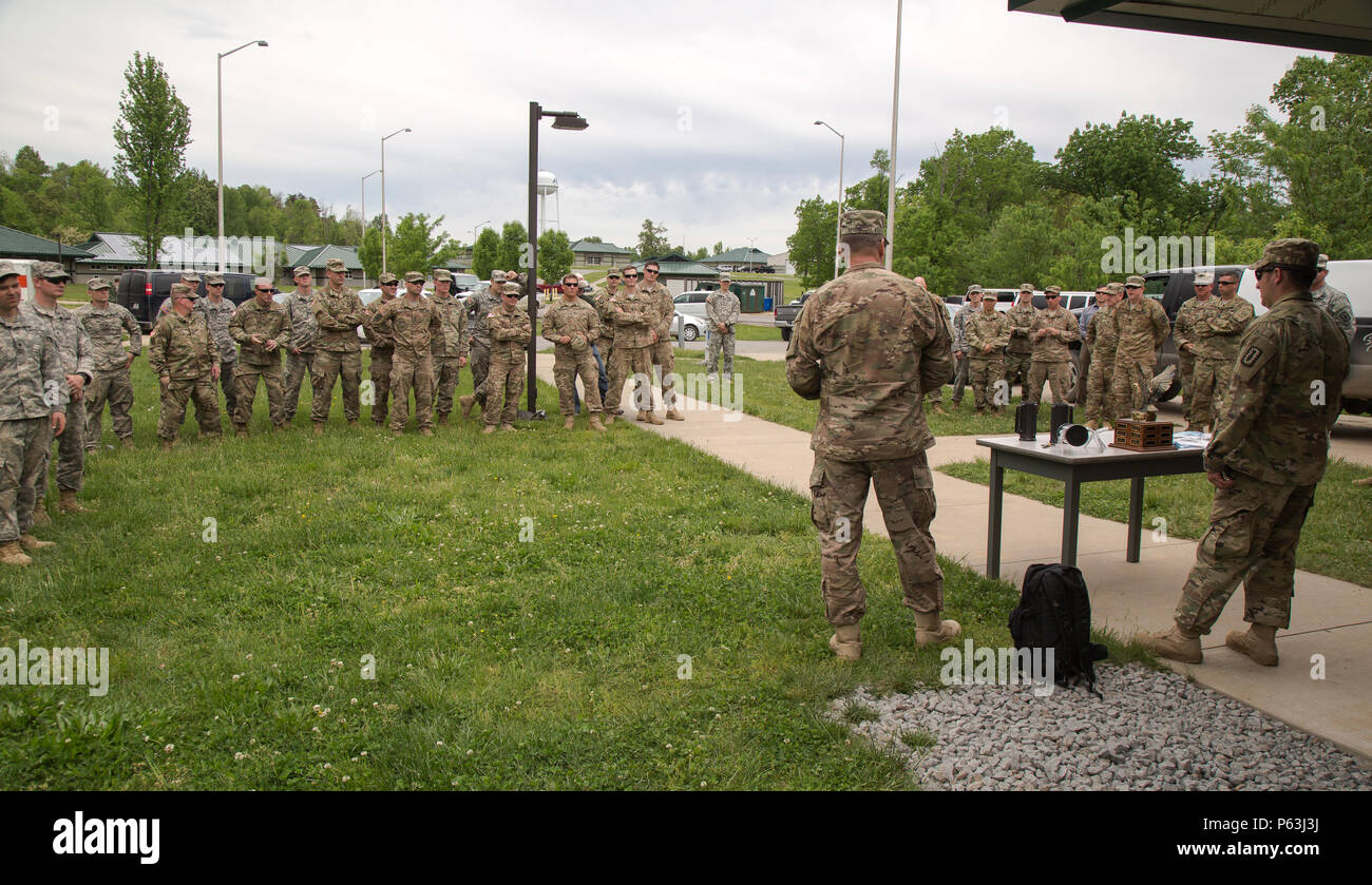 u-s-army-sgt-maj-john-treida-assigned-to-52nd-ordnance-group-eod