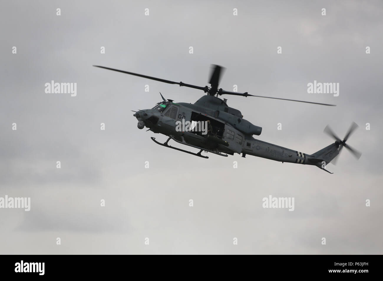The Marine Air-Ground Task Force demonstrates high-speed maneuvers on ...