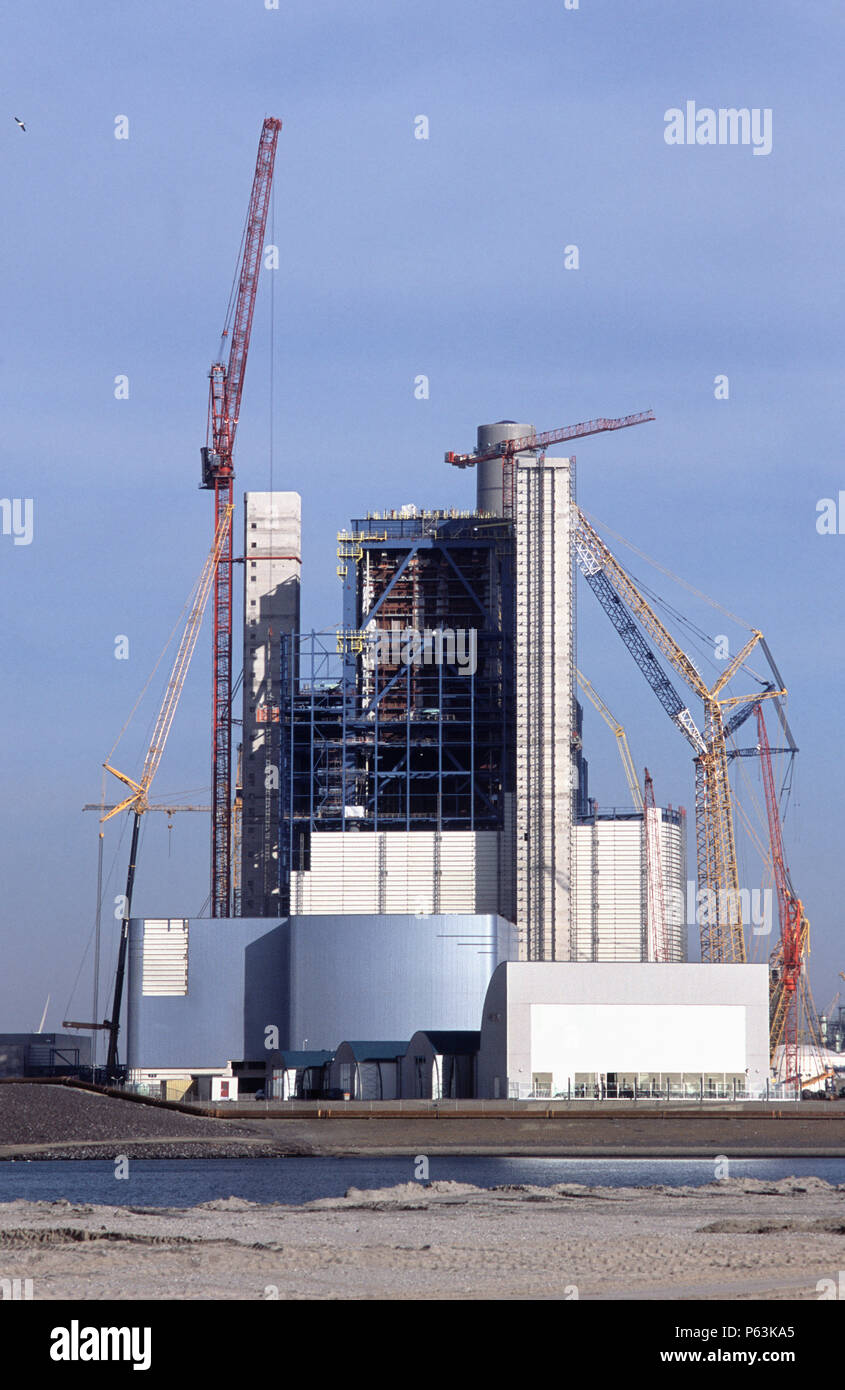 Maasvlakte second coal fired power station under construction near Rotterdam, Holland  Pulverised coal (20% less carbon emissions) Stock Photo