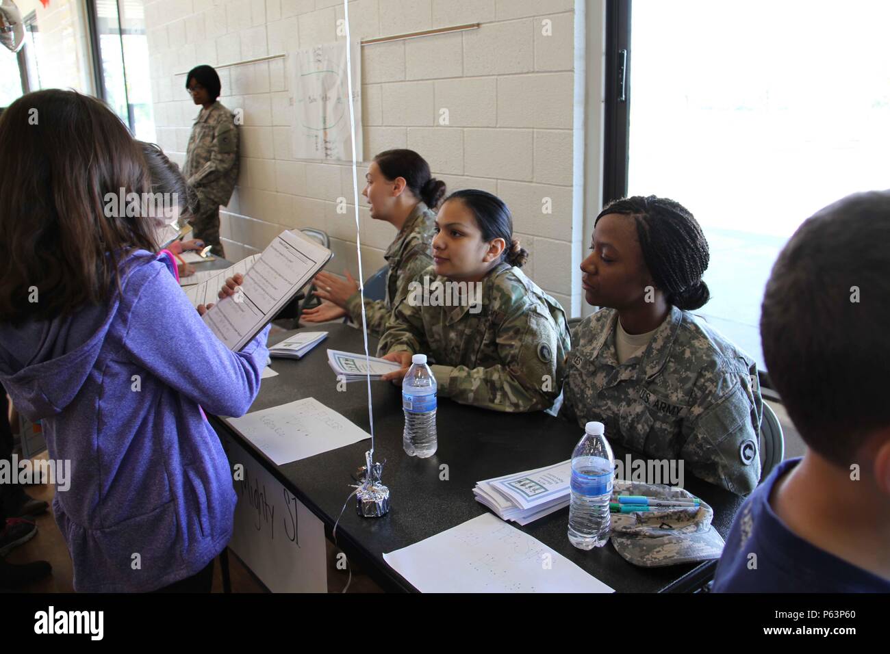 Rockfish hoke elementary hires stock photography and images Alamy