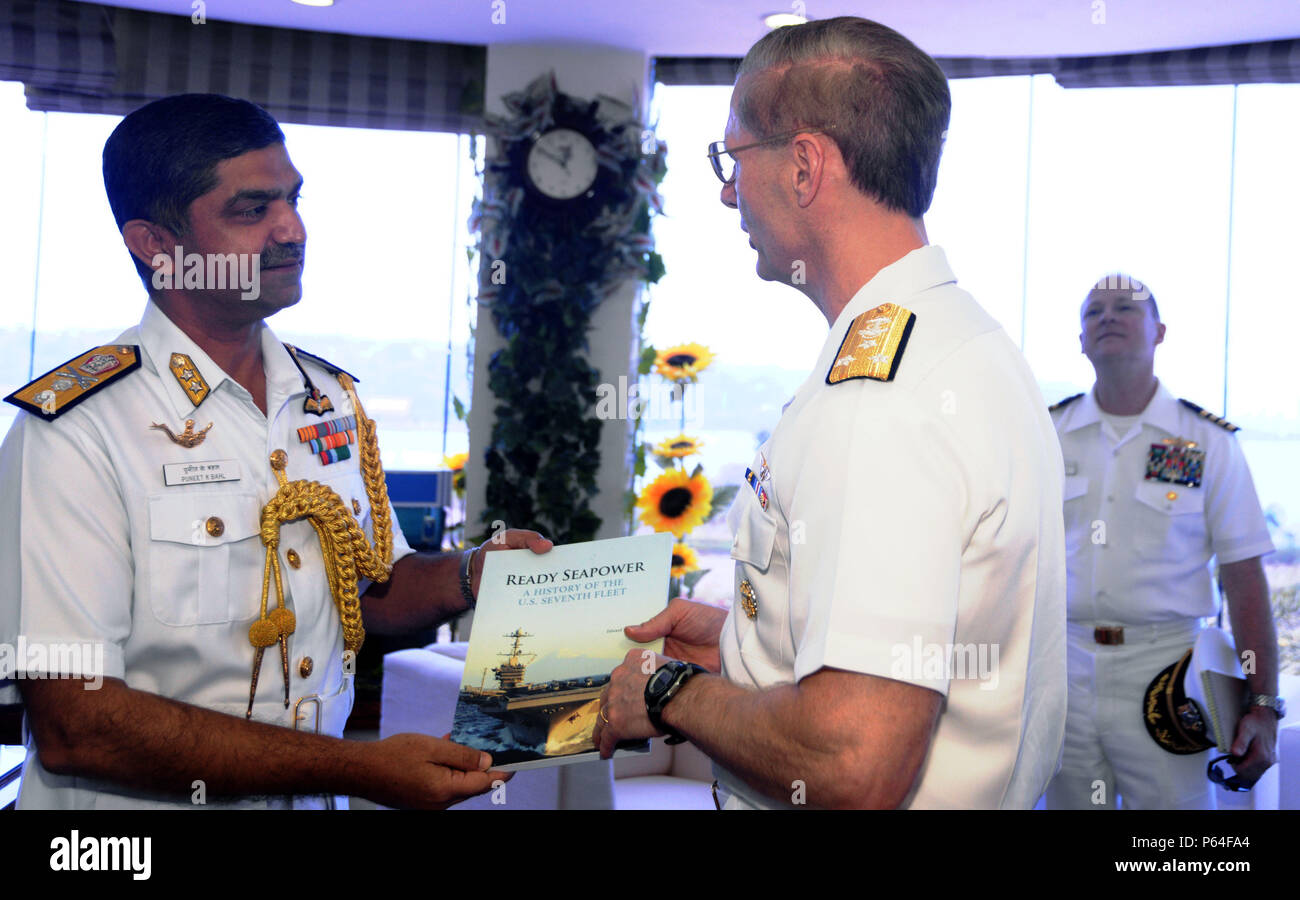 160408-N-IE405-025 GOA, India (April 08, 2016) Commander, U.S. 7th 