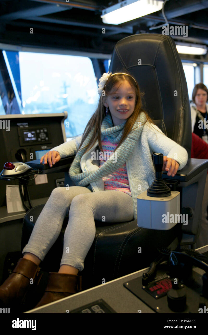 Captains Chair High Resolution Stock Photography And Images Alamy