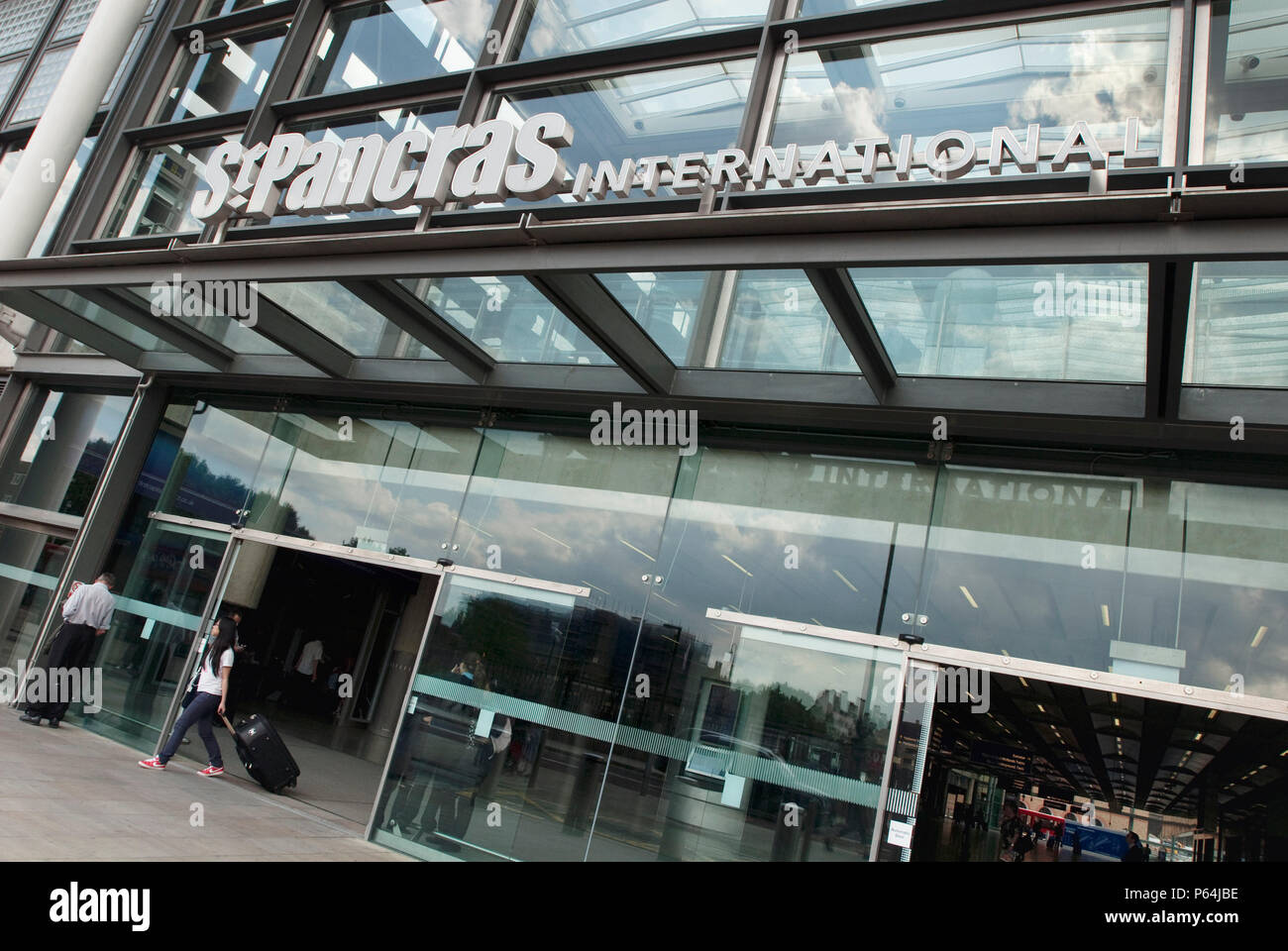 Entrance to Kings Cross St Pancras station, London, UK Stock Photo Alamy