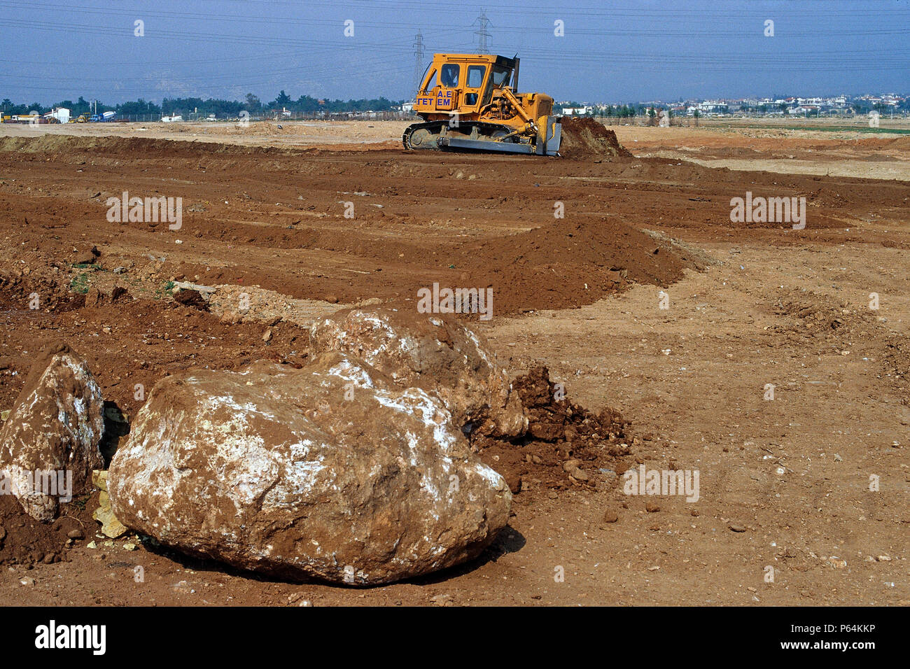 Tracked operations hi-res stock photography and images - Alamy
