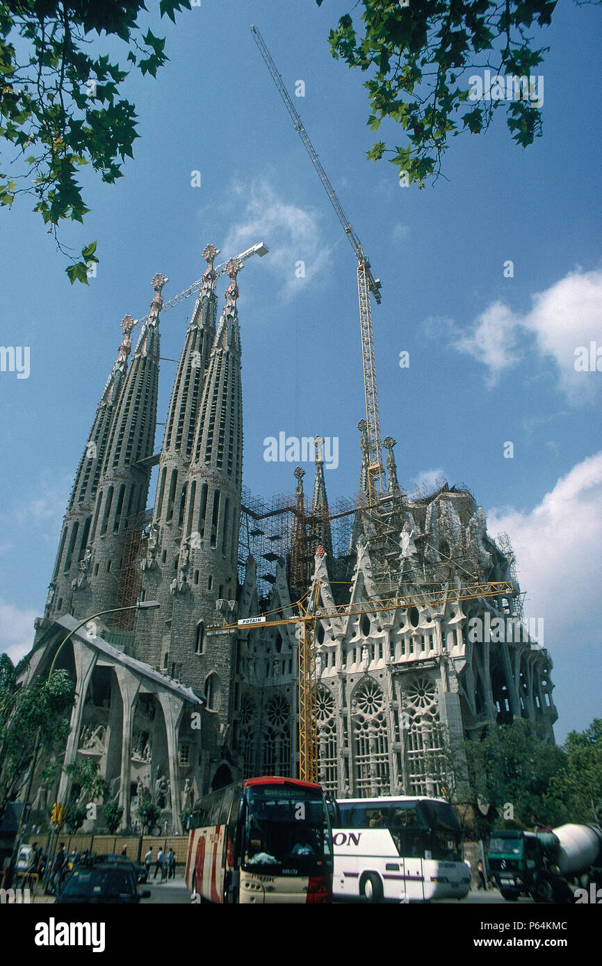 Construction Of Sagrada Familia Barcelona Catalunya Spain Cathedral 