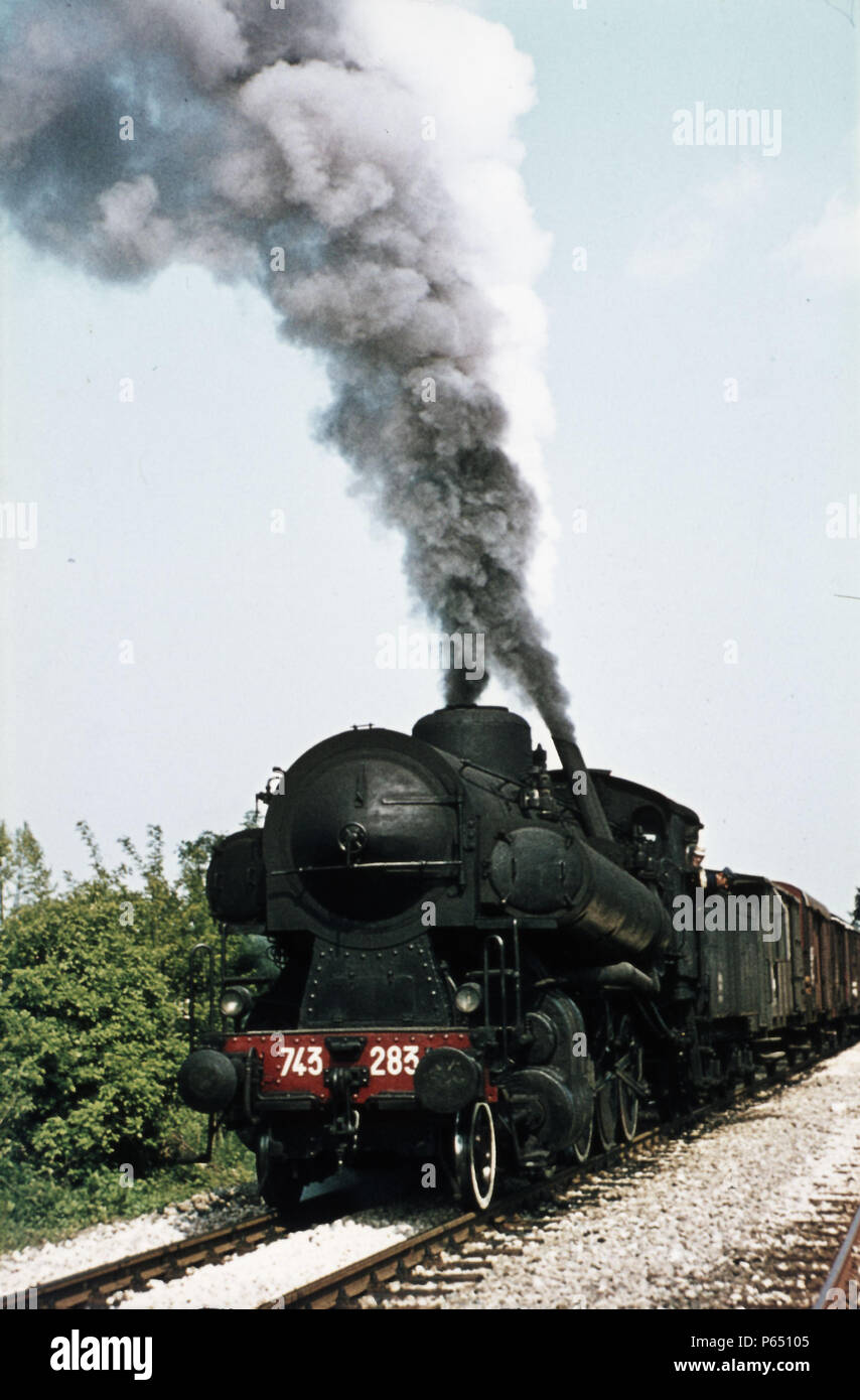 A Cremona - Pavia pick up freight with Italian Railways 743 Class No. 283 with Franco Crosti boiler in charge. Spring 1976. Stock Photo