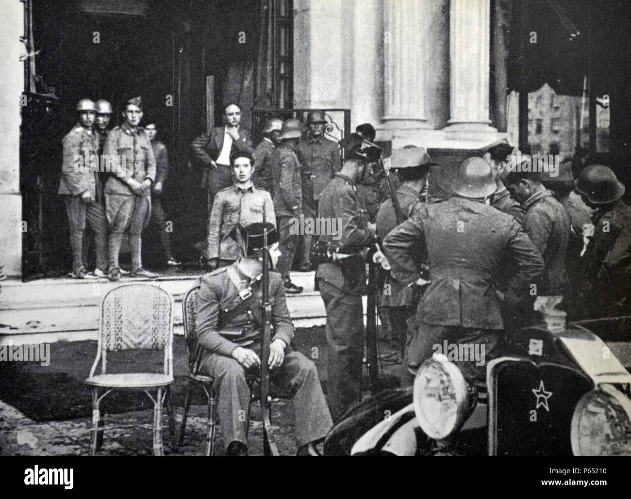 group of nationalist infantry occupying a hotel during the Spanish civil war, Barcelona 1937 Stock Photo