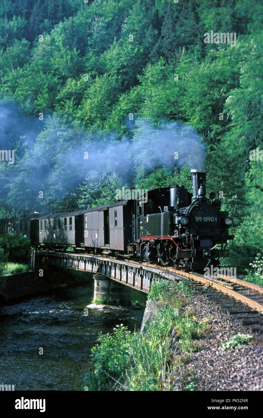 Meter gauge German Mallet 0440T No.99.1590 leads along the