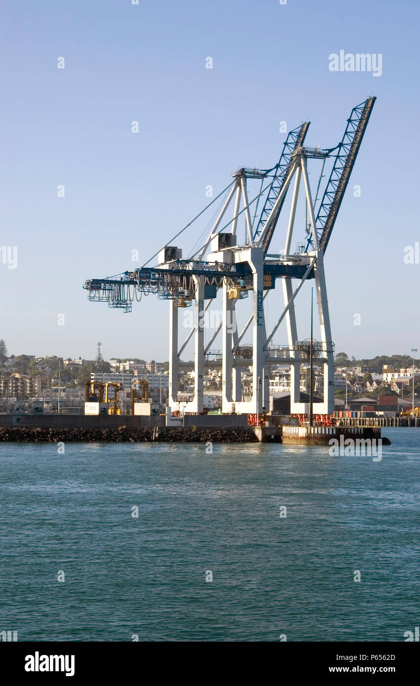 Giant Cranes at Auckland Docks, New Zealand Stock Photo Alamy