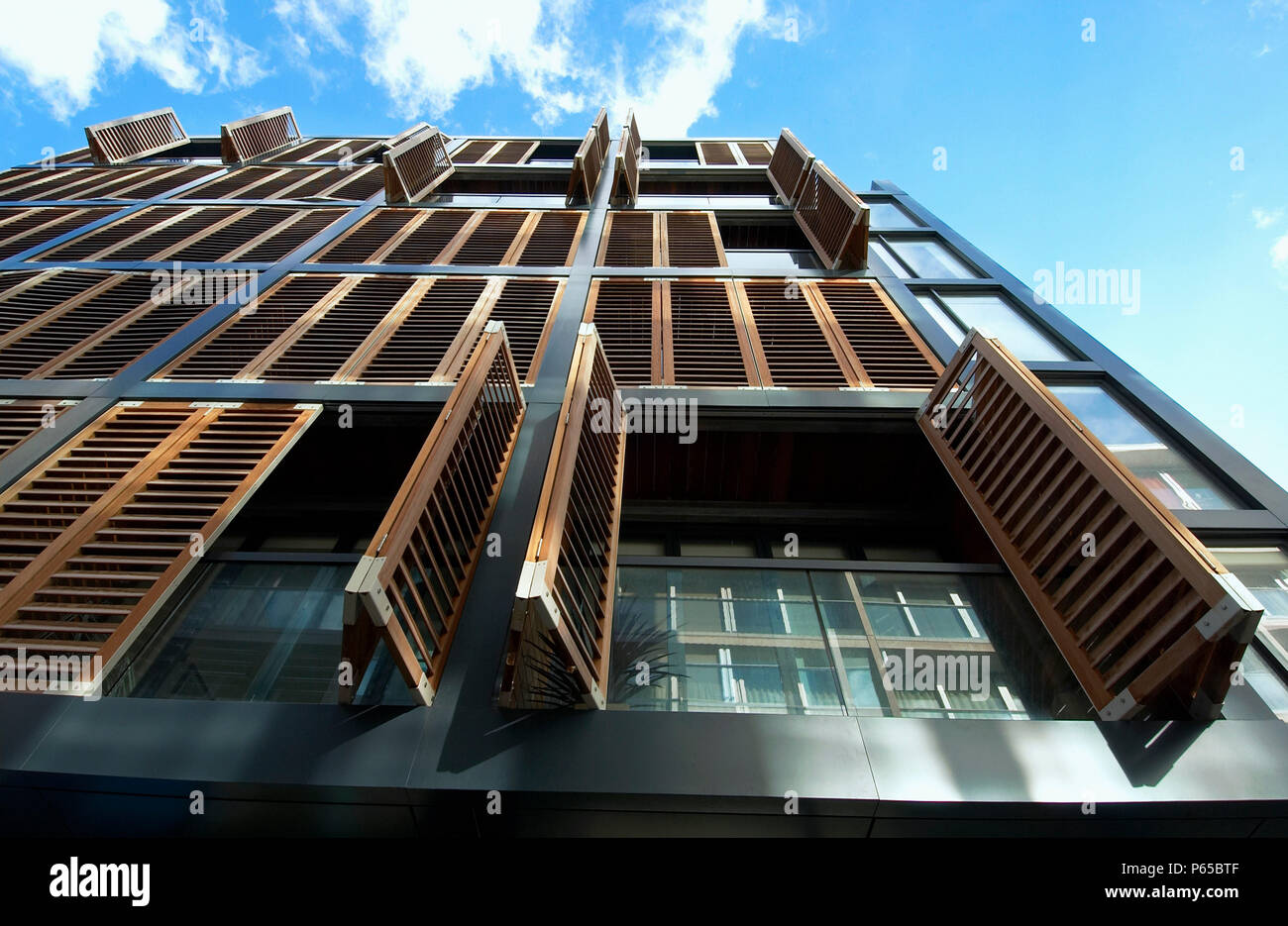 Timber clad building facade hi-res stock photography and images - Alamy