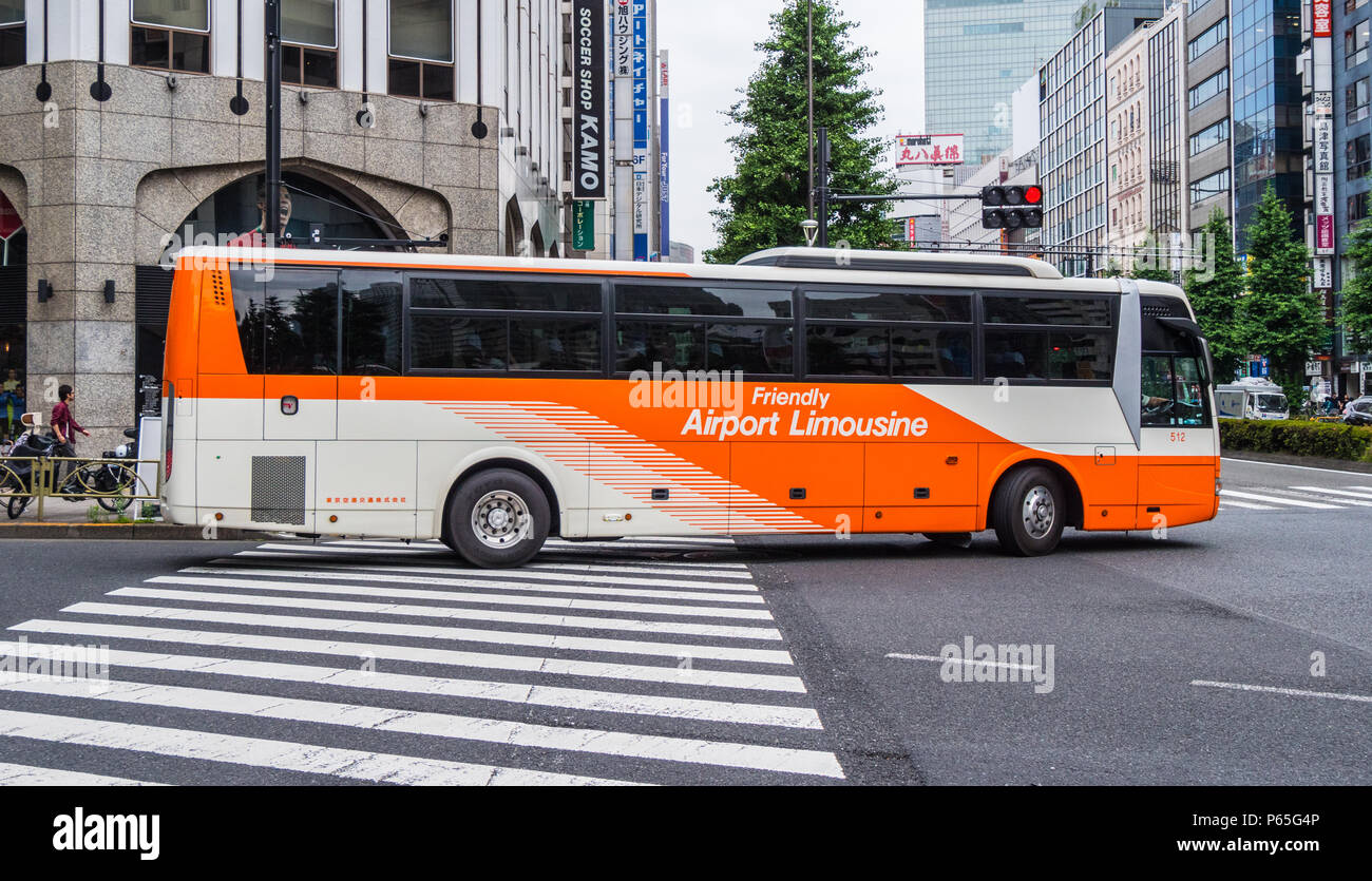 Airport transfer bus in Tokyo - The friendly Airport Limousine - TOKYO ...