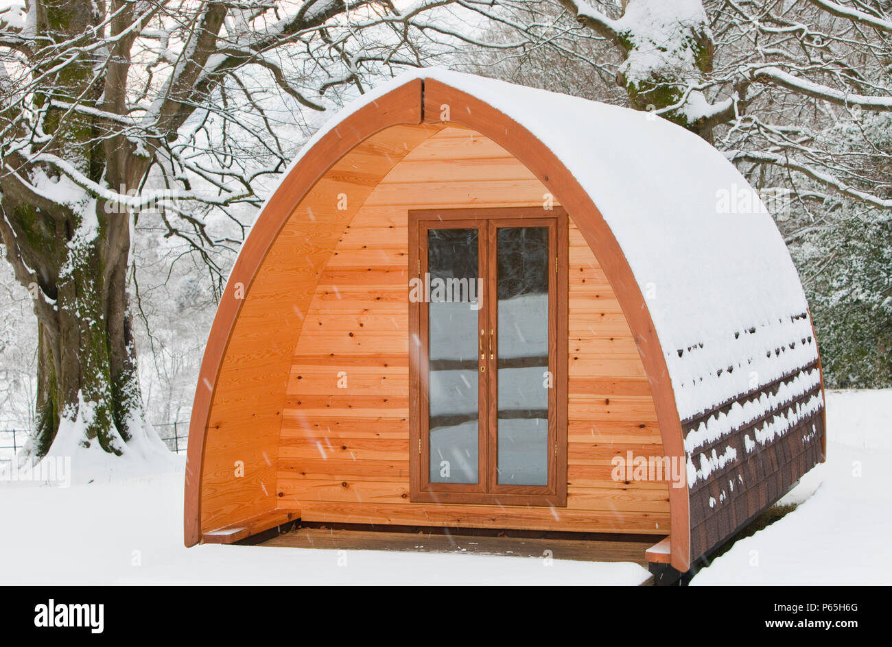Log Cabin Uk Stock Photos Log Cabin Uk Stock Images Page 2 Alamy