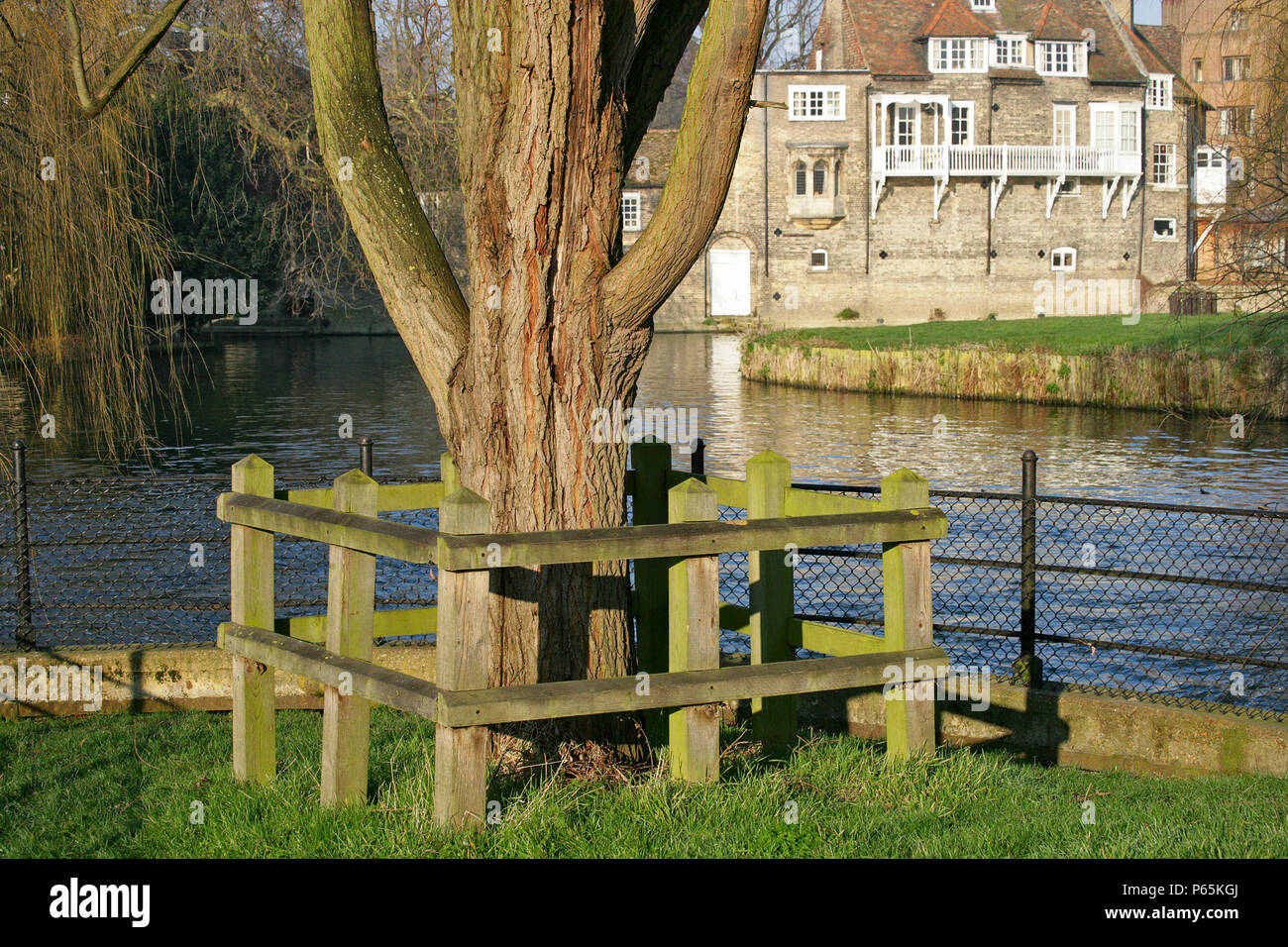 Mill Pond, Cambridge, UK Stock Photo Alamy