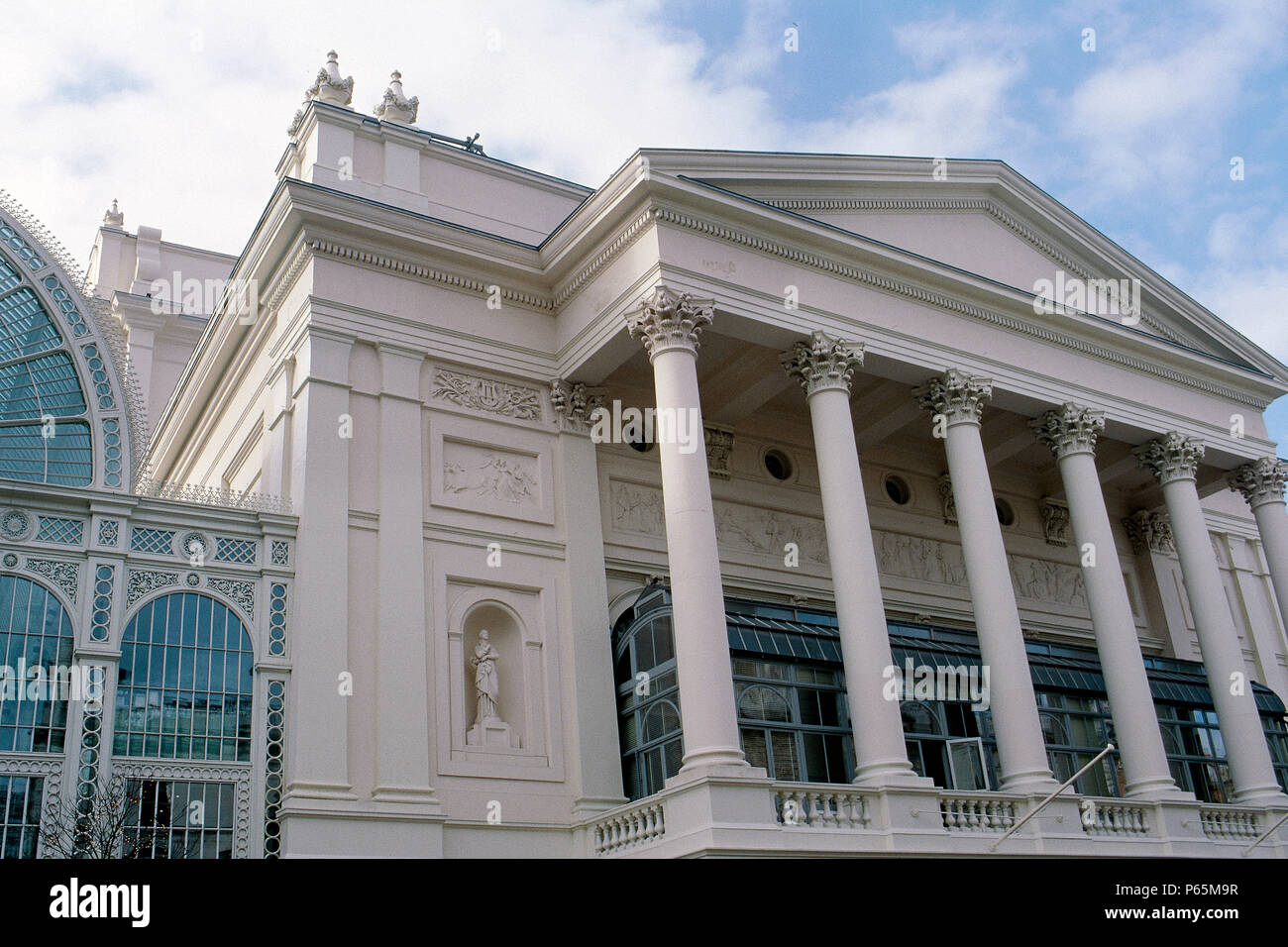 Exterior of Royal Opera House. Covent Garden, London, United Kingdom ...