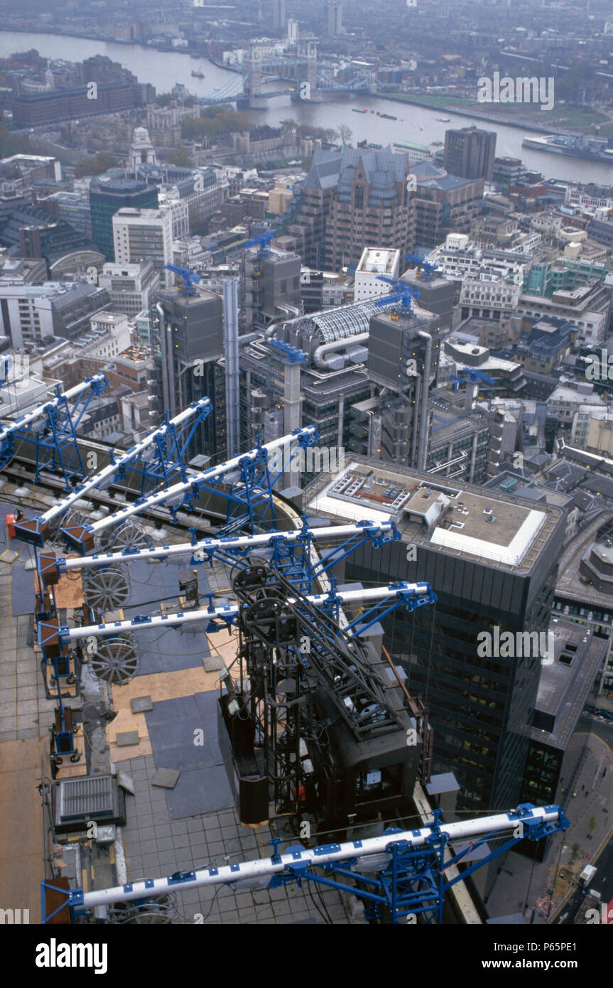 London rooftop view tower bridge hi-res stock photography and images ...