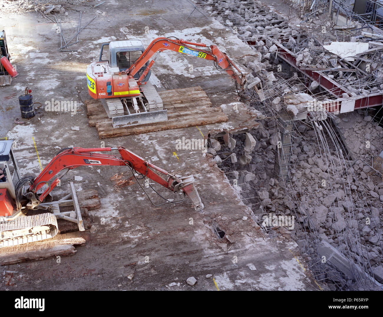 Demolition crawler excavators hi-res stock photography and images - Alamy
