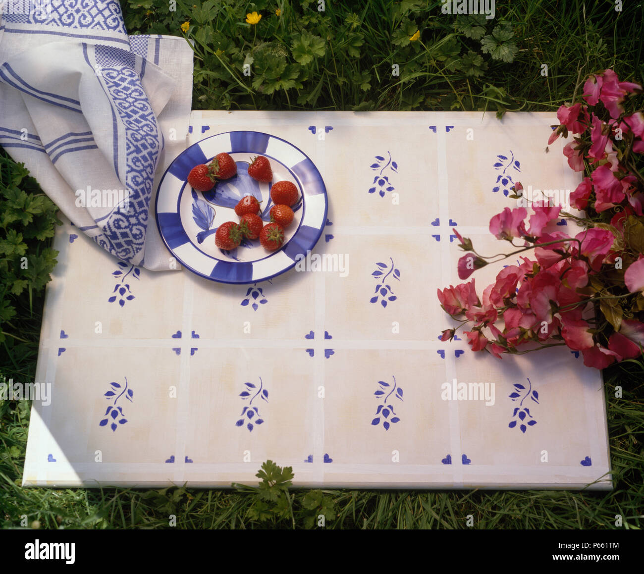 Stenciled effect hi-res stock photography and images - Alamy
