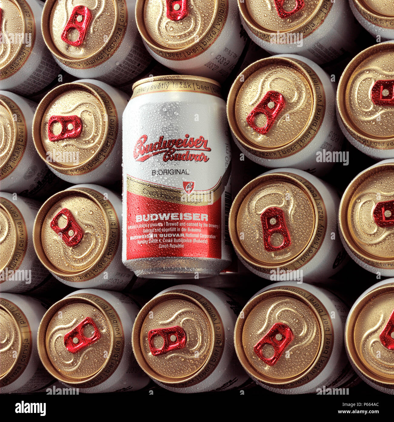 Budweiser beer cans hires stock photography and images Alamy