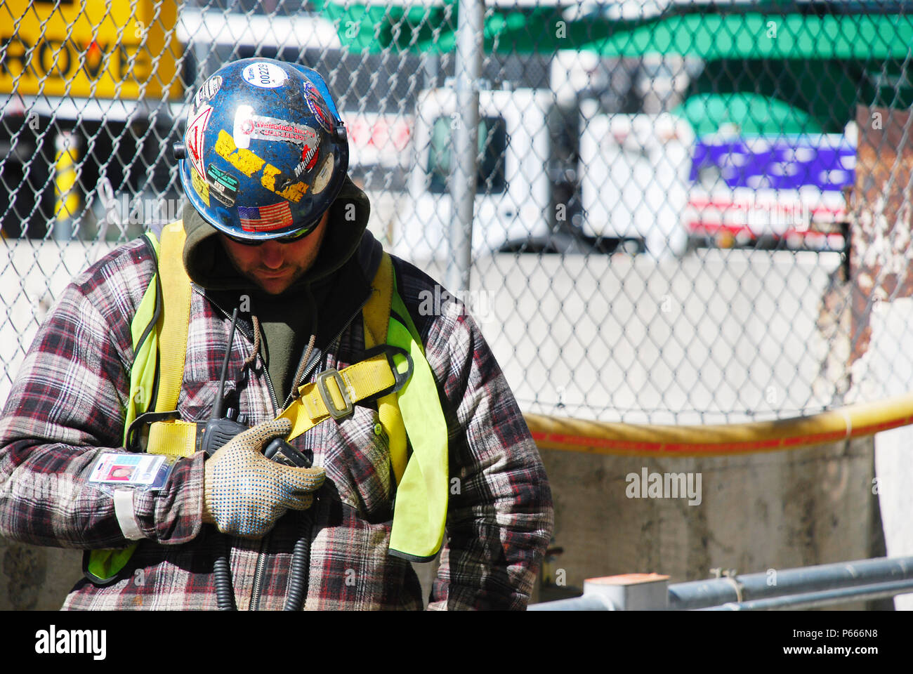 Construction worker, World Trade Centre construction site, Lower Manhattan, New York City, USA Stock Photo