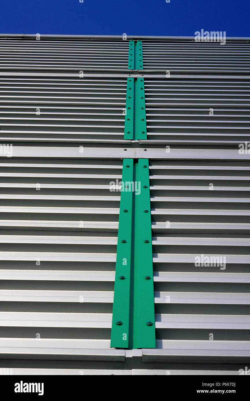 Green metal cladding hires stock photography and images Alamy