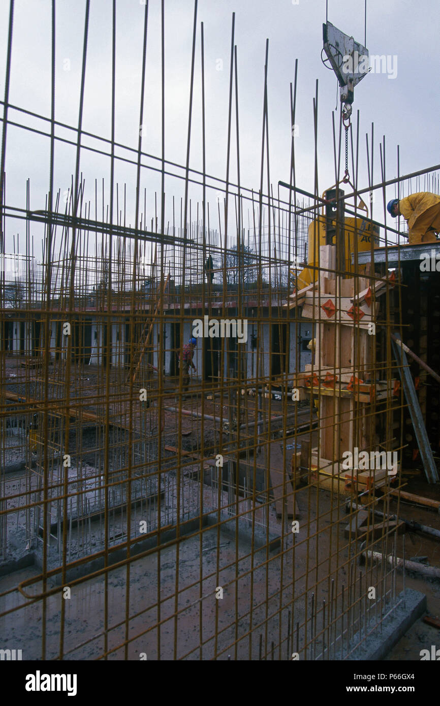 Timber shuttering concrete hi-res stock photography and images - Alamy
