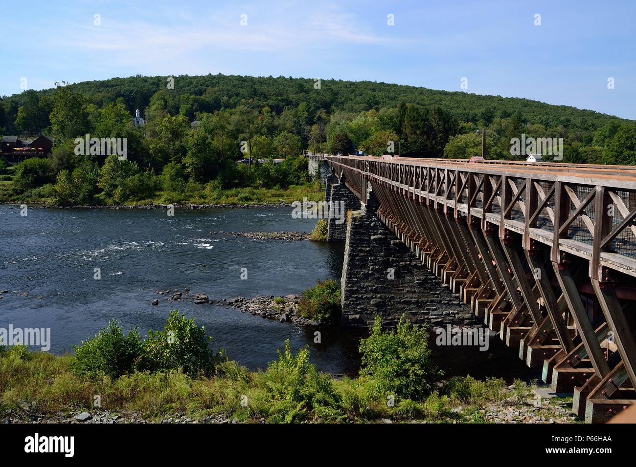 Roebling Aqueduct Bridge over the Delaware River between Minisink Ford