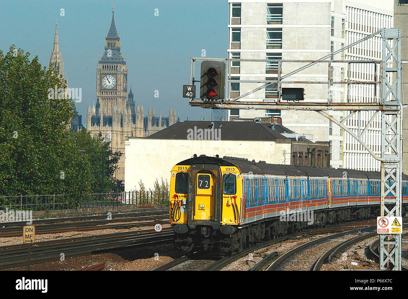 A South West Trains Class 412, 4 Bep passing through Vauxhall in the heart of London. 2003 Stock Photo