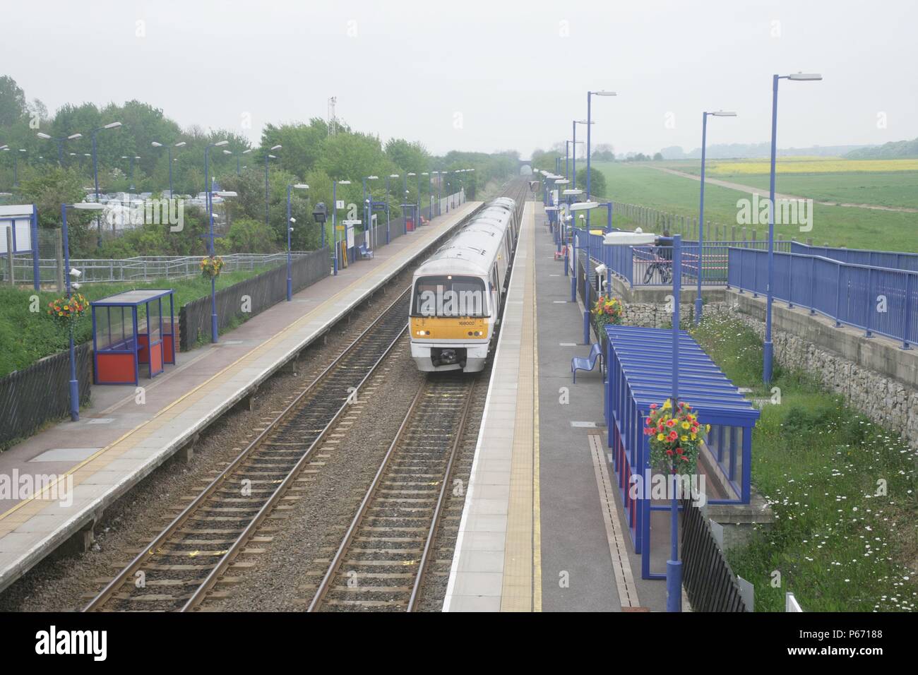 Haddenham and thame parkway station hires stock photography and images