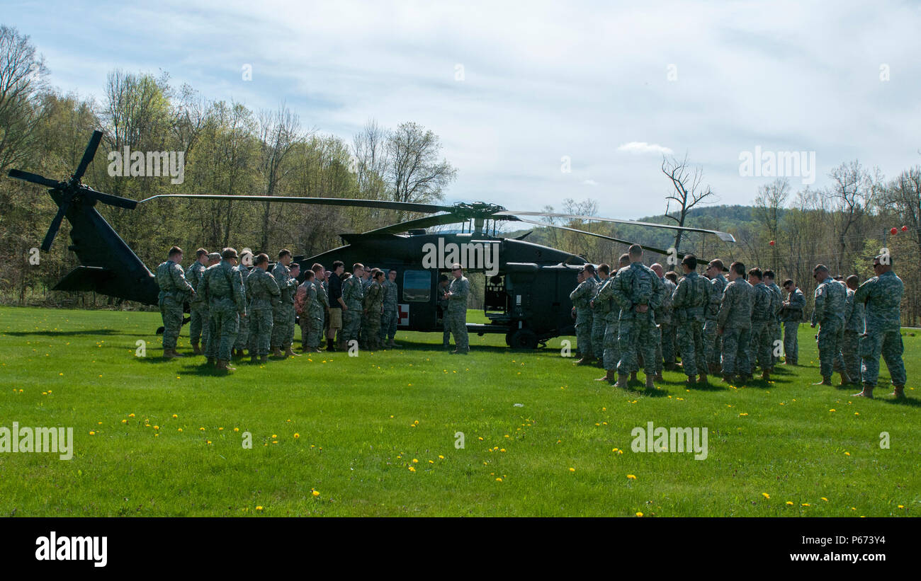 172nd infantry regiment mtn hi-res stock photography and images - Alamy