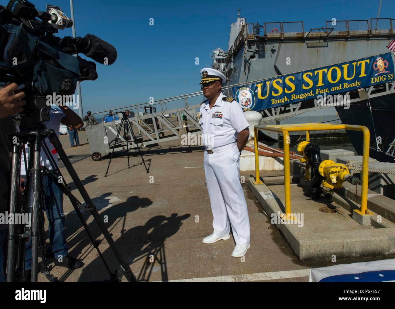 Commanding officer of the guided missile destroyer uss stout ddg 55 hi ...
