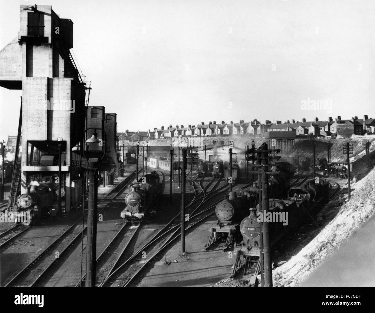 Motive power depot hires stock photography and images Alamy