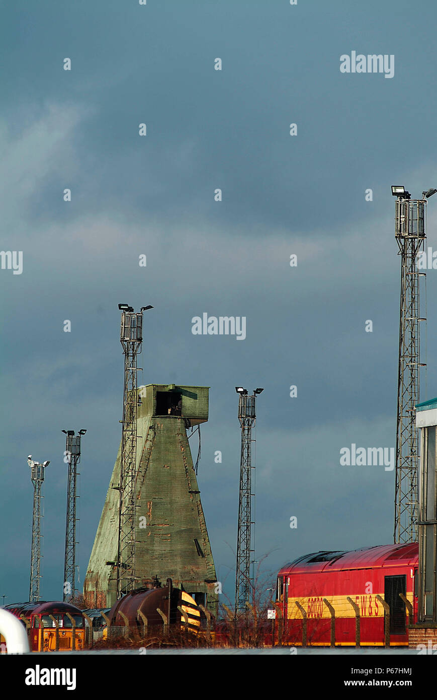 Coaling tower hires stock photography and images Alamy