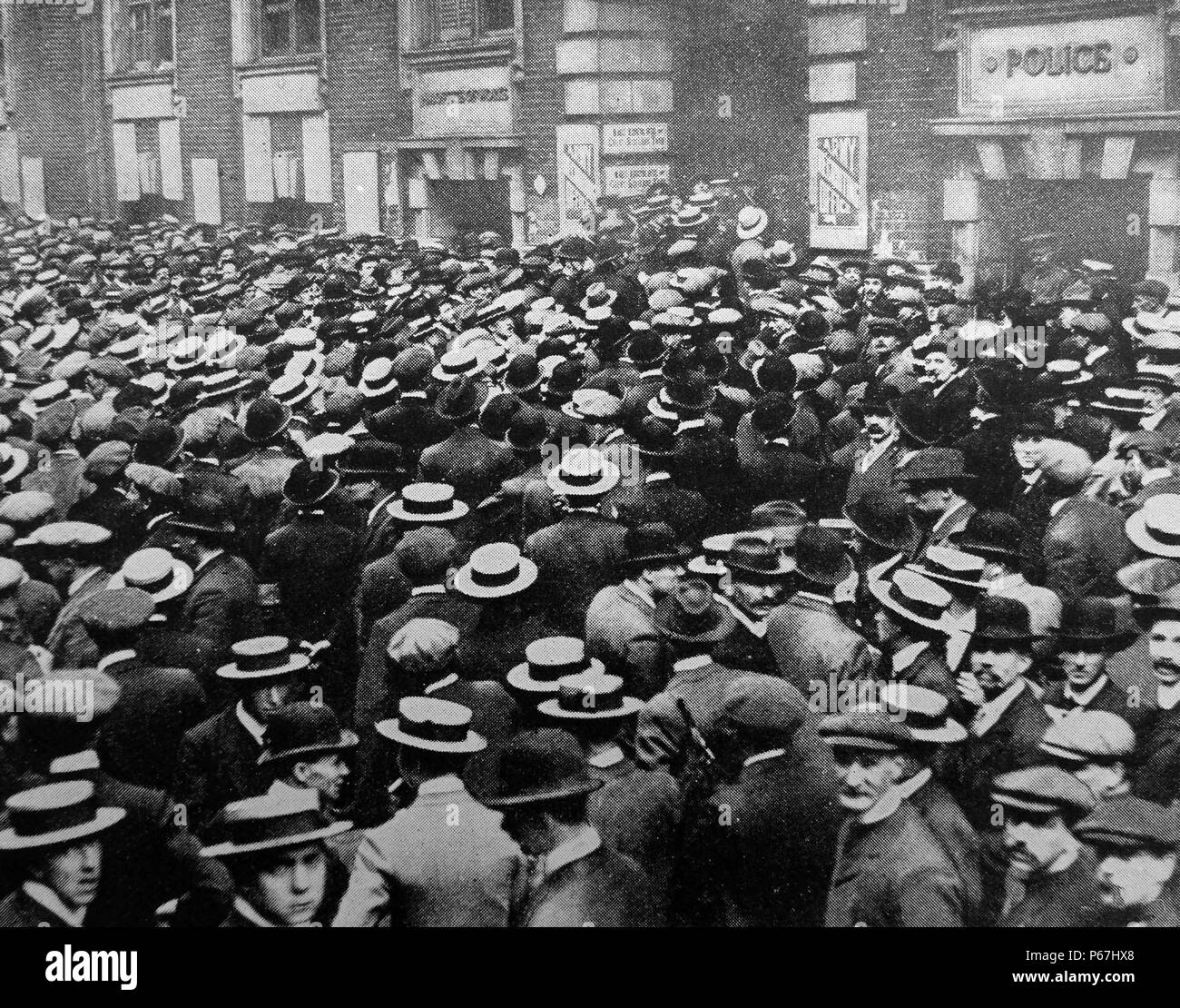 British army recruitment wwi Black and White Stock Photos & Images - Alamy